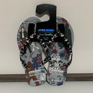 Star Wars x Vera Bradley Far, Far Away Light vs. Dark Flip Flops-Size S/5-6 NWT